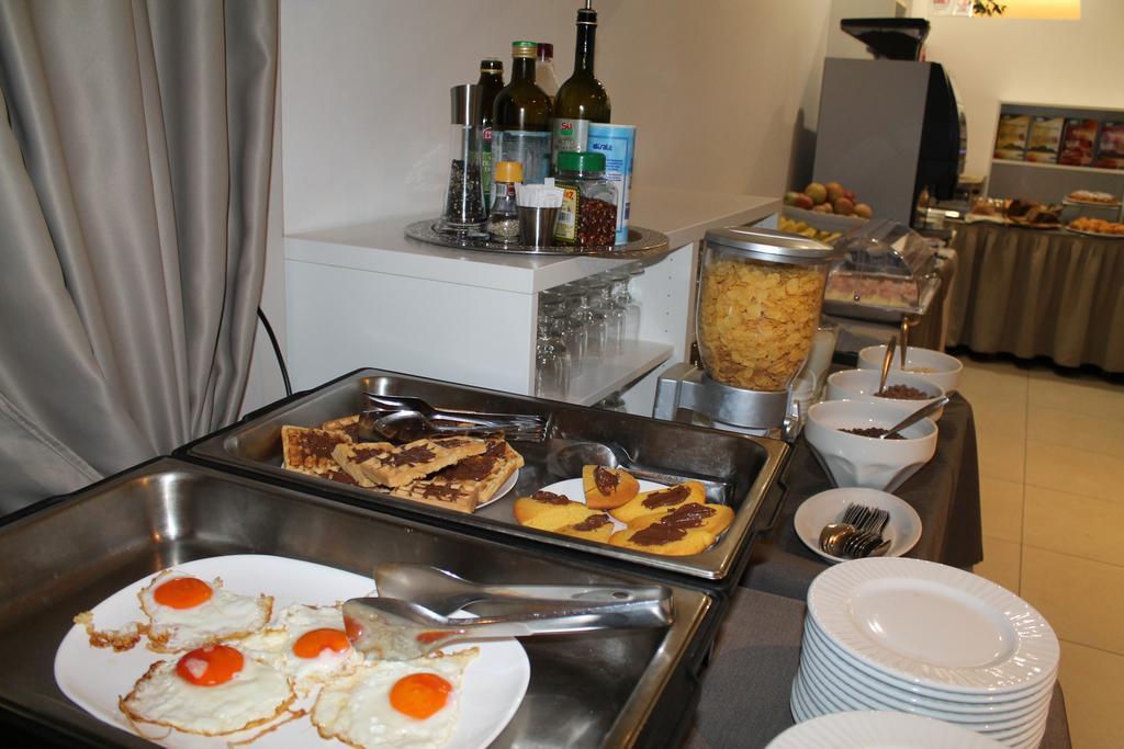 Hotel Sant'Elena Rimini Esterno foto