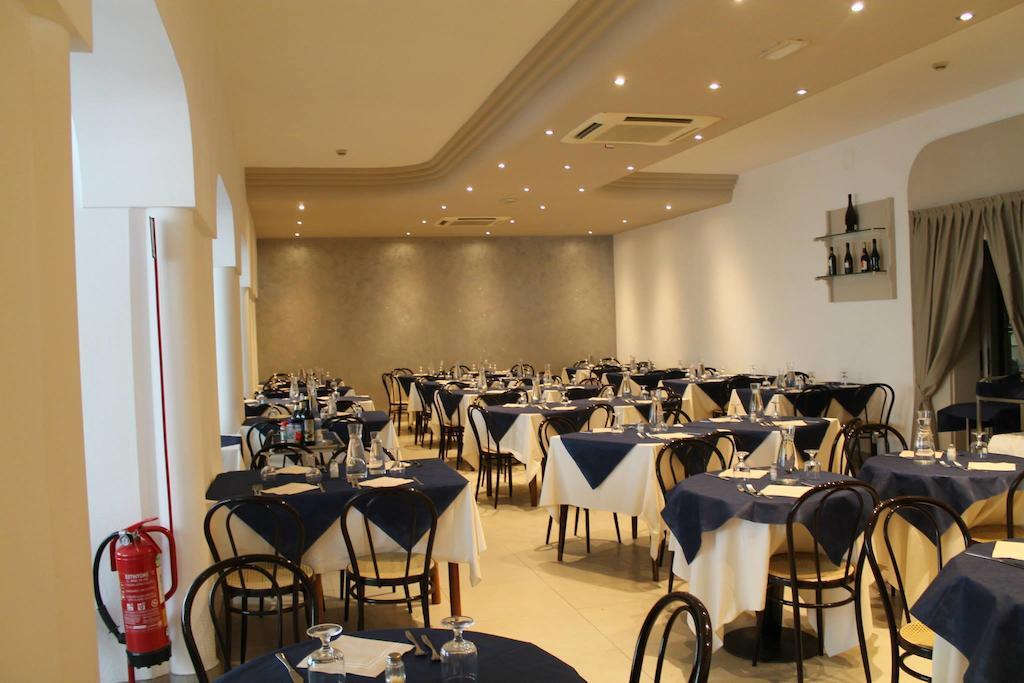 Hotel Sant'Elena Rimini Esterno foto